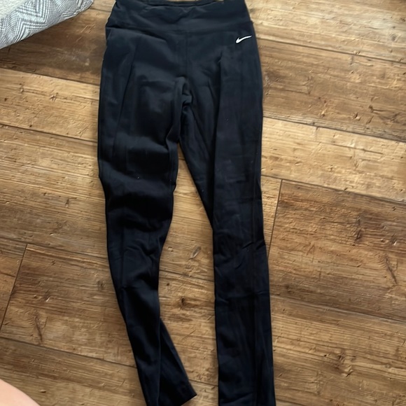 Nike dri-fit leggings - Picture 1 of 4